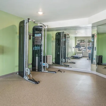 Woodspring Suites Chicago Midway
