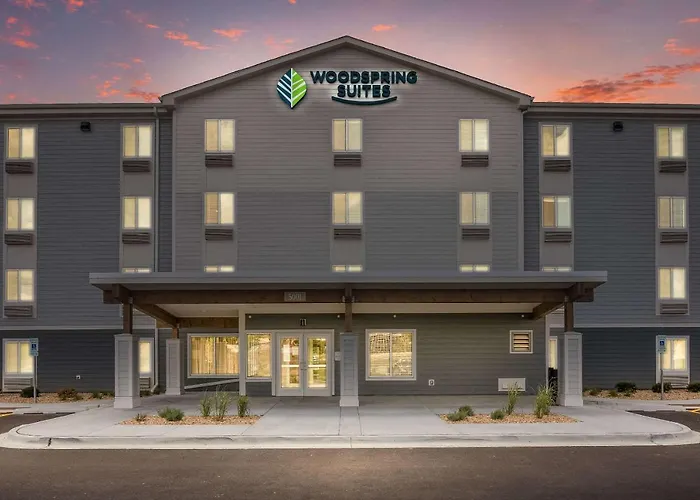 Woodspring Chicago Midway 3*