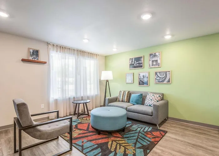Hotel Woodspring Chicago Midway Burbank