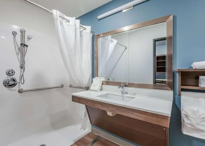 Woodspring Chicago Midway Hotel