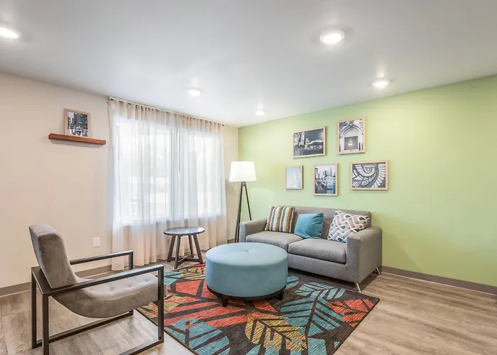 Hotel Woodspring Chicago Midway 3*